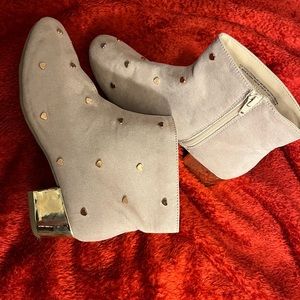 Children’s Place Rose Gold beige mid ankle heeled boots